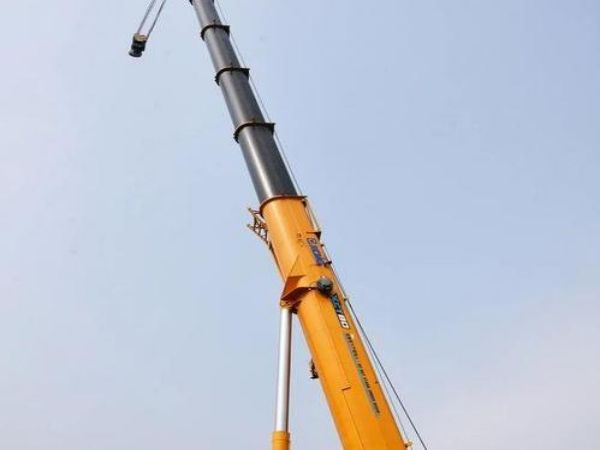 衢州市吊车租赁电话_吊车租赁后在工作中应该留意的安全事